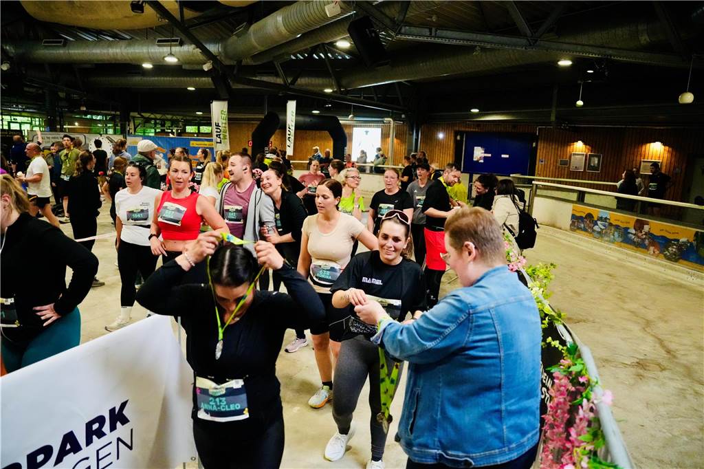 Bei Dortmunder Frühlingslauf im Revierpark Wischlingen waren am Sonntag viele Laufbegeisterte unterwegs.