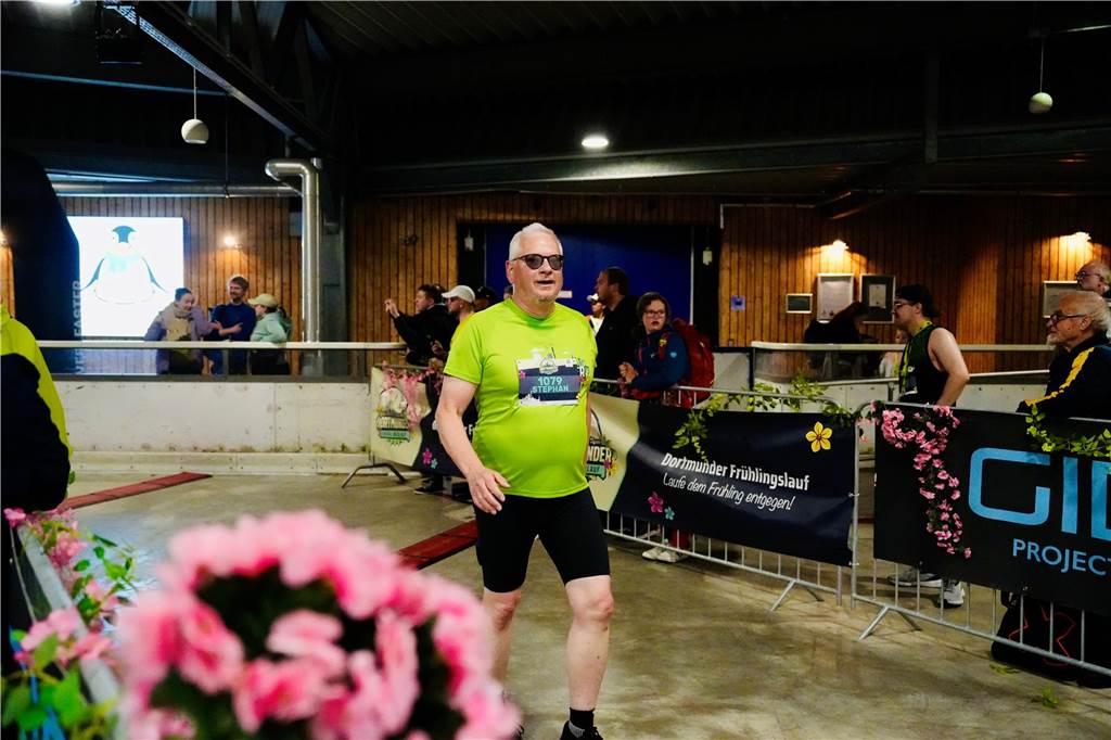 Bei Dortmunder Frühlingslauf im Revierpark Wischlingen waren am Sonntag viele Laufbegeisterte unterwegs.