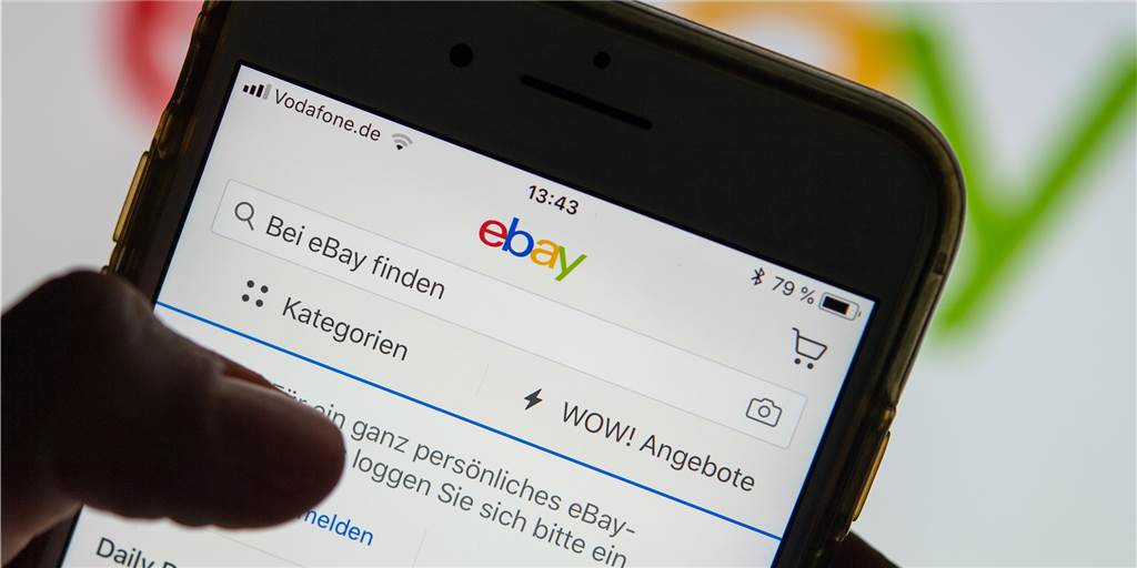 Geld für Waren, die es gar nicht gab: Lünerin der Geldwäsche angeklagt Bei Ebay kauften Kunden Waren, die es gar nicht gab. Der Betrugsfall hat eine 23-Jährige Lünerin jetzt vor Gericht gebracht.