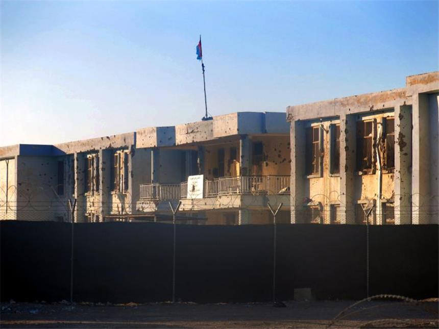 Mehr als 60 Tote bei Taliban-Angriff auf Kandahar-Airport Bei einem Angriff der Taliban auf den Flughafen Kandahar in Afghanistan wurden 61 Menschen getötet. Der Flughafen gilt als gut gesichert. Wie die Angreifer eindringen konnten, soll nun eine Untersuchungskommission klären. Foto: Muhammad Sadiq