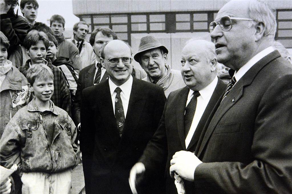 Blick fürs Motiv - Bruno Lücke war 30 Jahre lang Fotograf der Halterner Zeitung Bundeskanzler Helmut Kohl in Haltern
