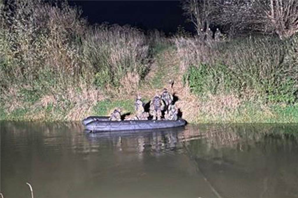 300 Soldaten üben im Stadtgebiet : In freiem Gelände wird auch geschossen Bei einem großen Bundeswehrmanöver trainieren rund 300 Soldatinnen und Soldaten derzeit im Halterner Stadtgebiet.