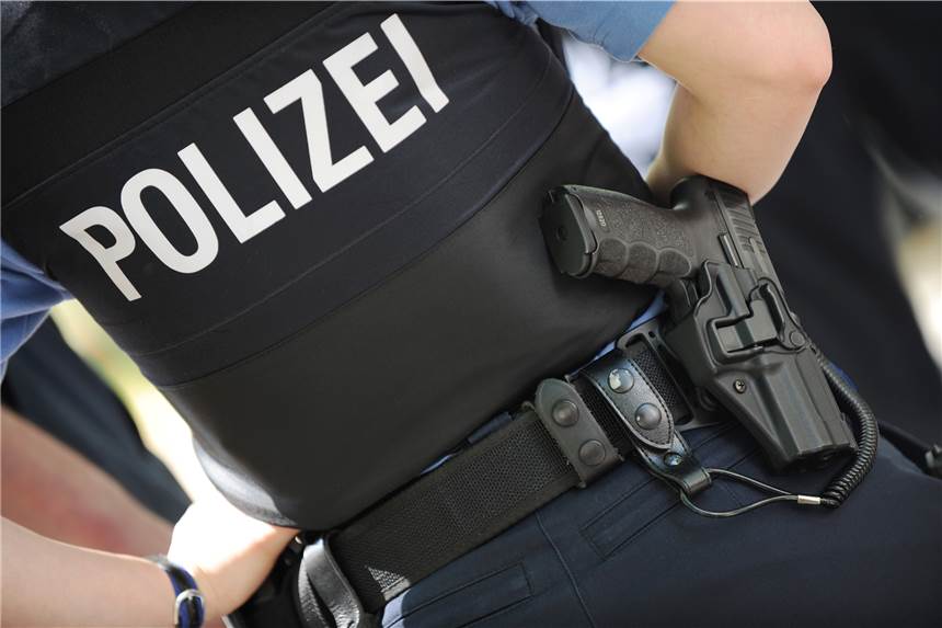 Polizei erschießt Mann in Wohnung - 35-Jähriger soll zuvor „randaliert“ haben Bei einem Polizeieinsatz in Wuppertal ist ein Mann erschossen worden. (Symbolbild)