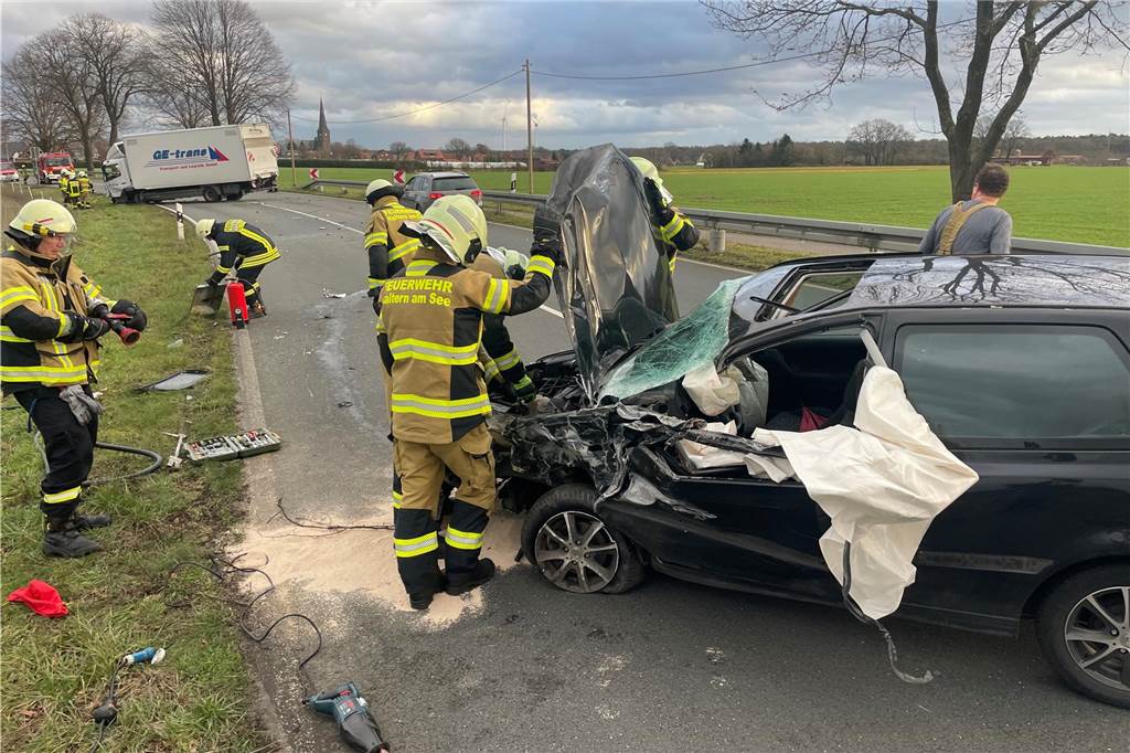 Anwohner besorgt über Raser an Hullerner Straße Unfall auf der B58 in Hullern.