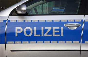 Bei einem Verkehrsunfall auf der Aplerbecker Straße in Neuasseln wurde eine Dortmunderin schwer verletzt. Der Unfallverursacher war alkoholisiert, wie die Polizei feststellte.