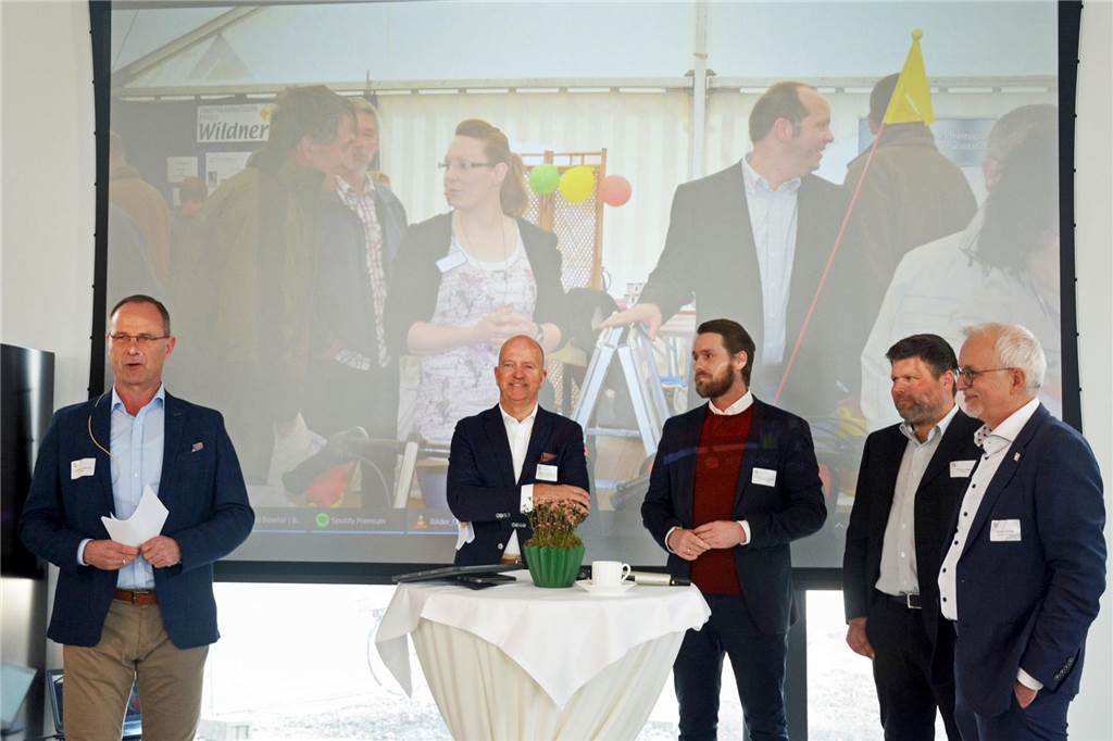 Unternehmer-Frühschoppen: Zukunft der Gewerbeschau im Fokus Podiumsdiskussion des Unternehmer-Frühschoppens.