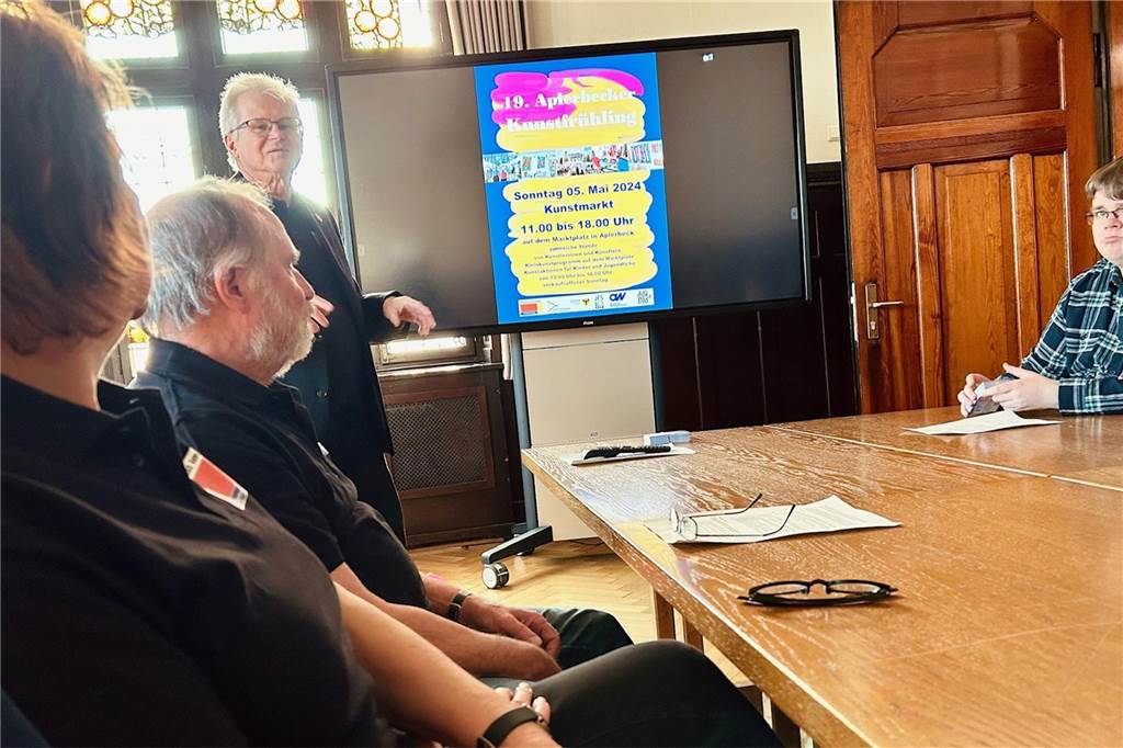 Pressekonferenz zum Aplerbecker Kunstfrühling: Es gibt einen neuen Organisator, die AIG Westend.