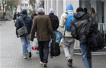 Bei einer Umfrage kam heraus, dass einige Deutsche Vorbehalte gegen Flüchtlinge aus Nicht-EU-Ländern haben.