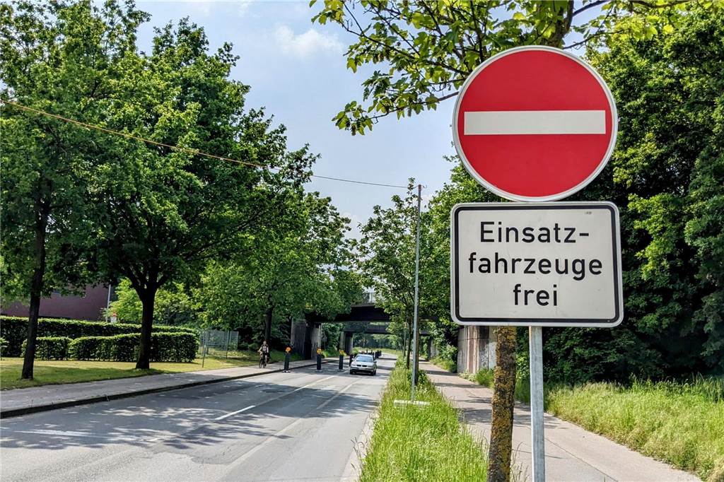 Wienbecke-Straße gesperrt: Viele Autofahrer probieren es trotzdem An der Wienbecke
