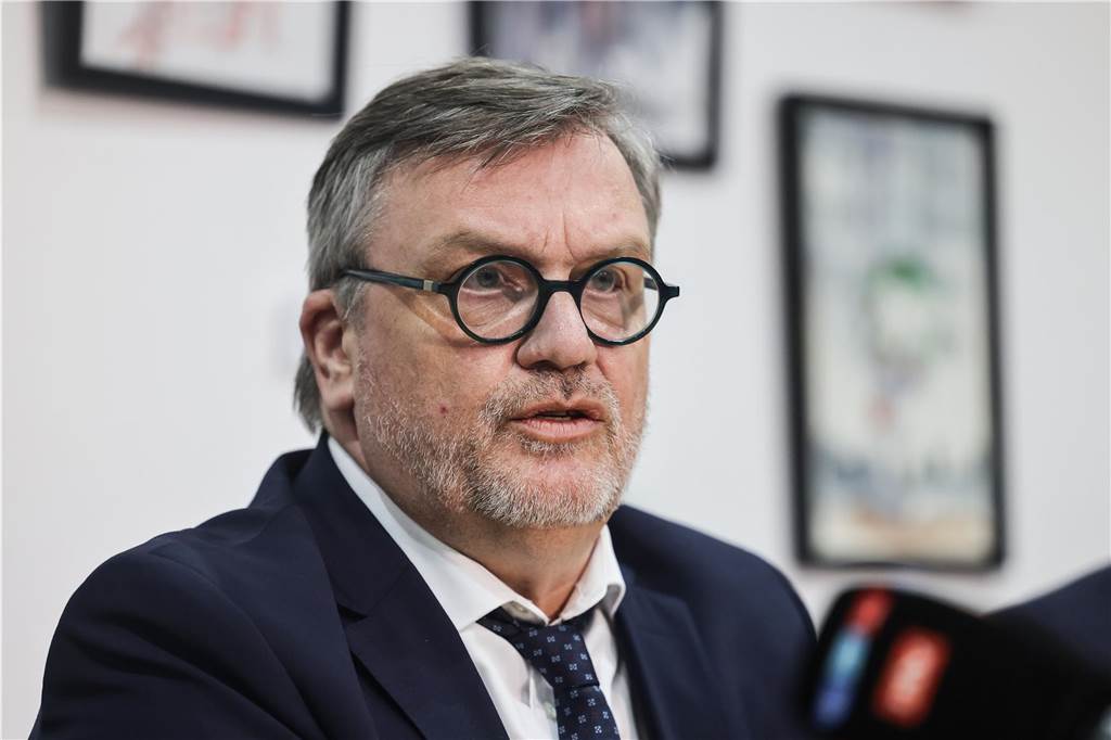 Hurz-Preisträger Hape Kerkeling: Mensch, werdet endlich wach! Hape Kerkeling.