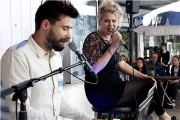 Bei Sommer am See durften Tamara Peters und Florian Albers in diesem Jahr noch vor richtigem Publikum performen. 