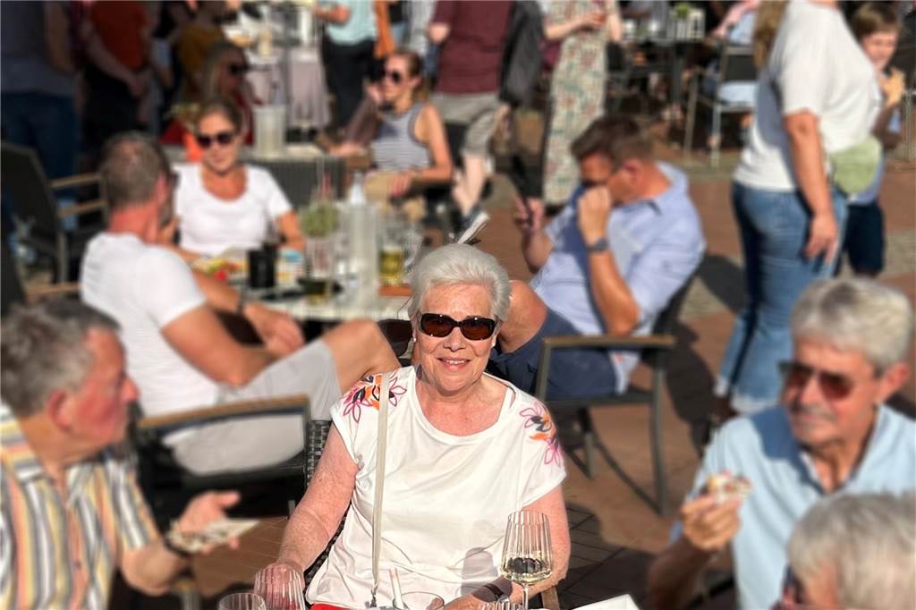 Bei traumhaftem Sommerwetter kamen hunderte Halterner zur Juli-Ausgabe des Feierabendmarktes in die Innenstadt.
