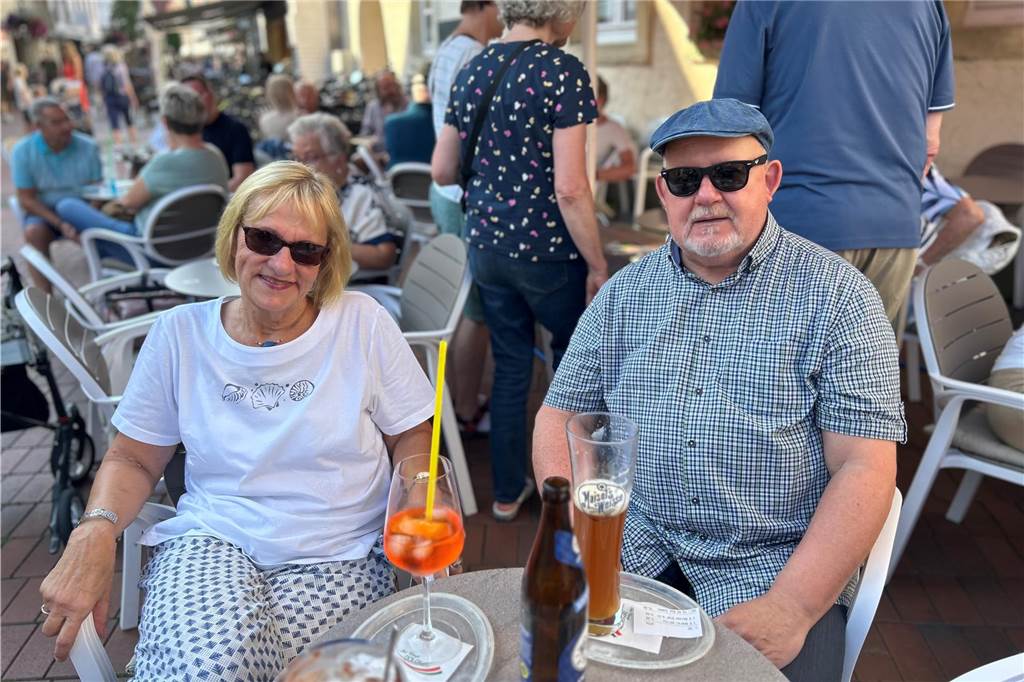 Bei traumhaftem Sommerwetter kamen hunderte Halterner zur Juli-Ausgabe des Feierabendmarktes in die Innenstadt.