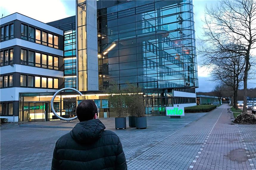 Der Wille zum Glück – die Geschichte nach der Flucht Bei Wilo in Hörde hat Abdul die Chance bekommen, eine Ausbildung anzufangen.