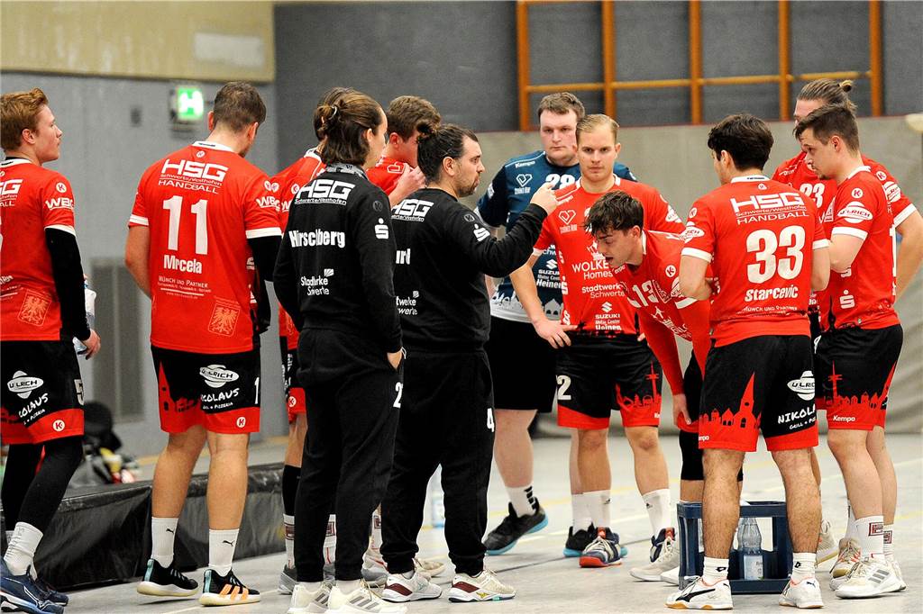 Kuriosum für die Schwerter Teams: Spiel eins für HSG Schwerte/Westhofen nach Trainerwechsel Beim Bezirksliga-Tabellenführer Letmather TV tritt die HSG Schwerte/Westhofen am Samstag als Außenseiter an.