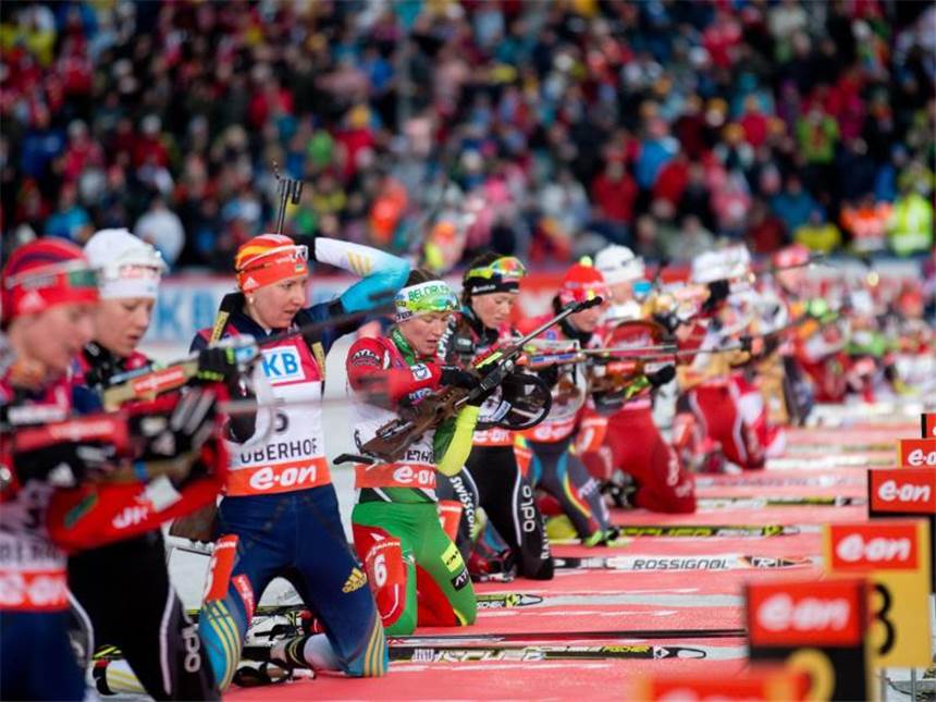 Biathlon-Festspiele beginnen in Oberhof Beim Biathlon in Oberhof ist immer viel los. Foto: Kay Nietfeld