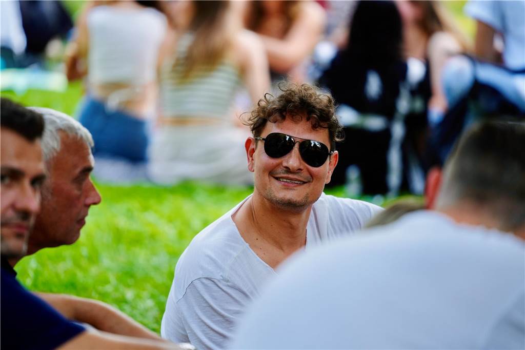Beim DJ Picknick im Westpark hatten die Besucher bei strahlendem Sonnenschein viel Spaß.