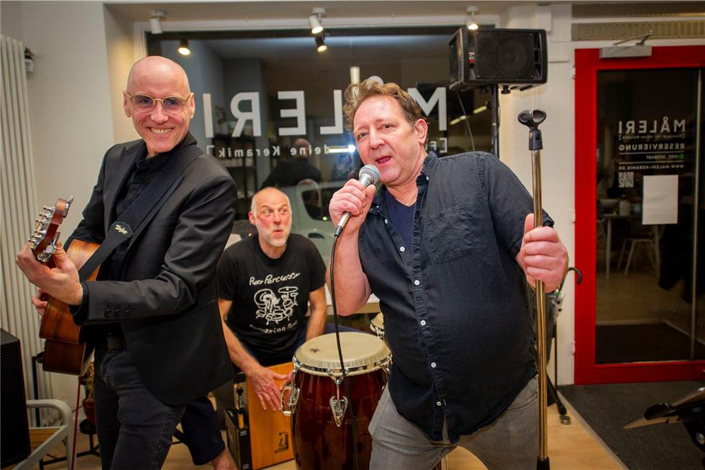 Beim ersten Indoor-Feierabendmarkt in Haltern boten 17 Geschäfte ein unterhaltsames Programm.