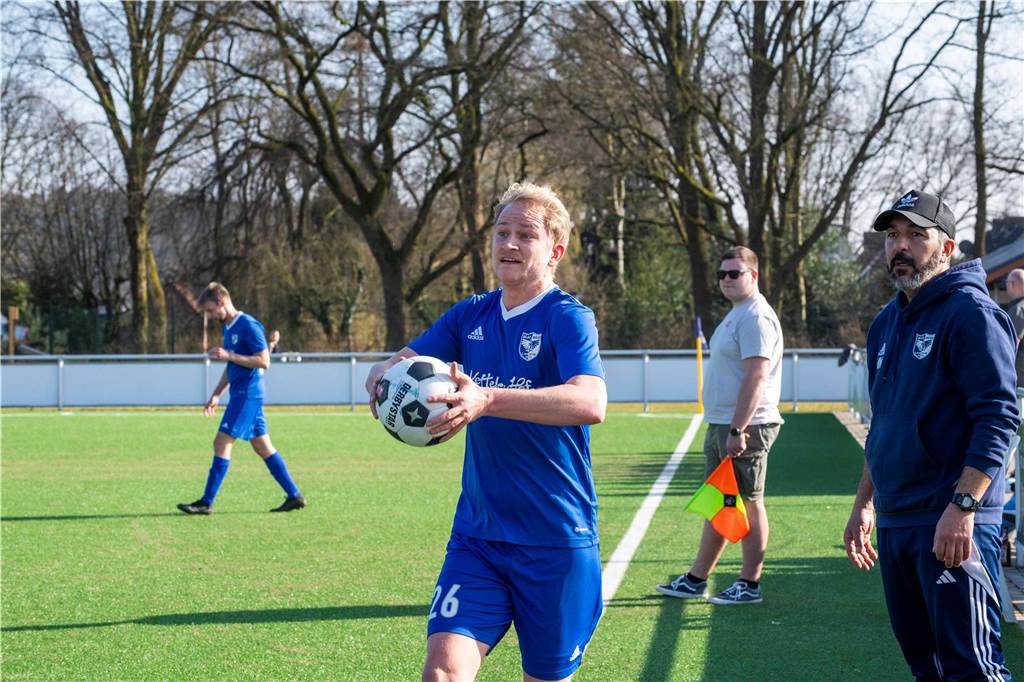 Beim ersten Ligaspiel des Jahres brach B-Ligist BW Lavesum in Hälfte zwei ziemlich ein und kassierte eine 1:7-Klatsche gegen den SV Gescher III.