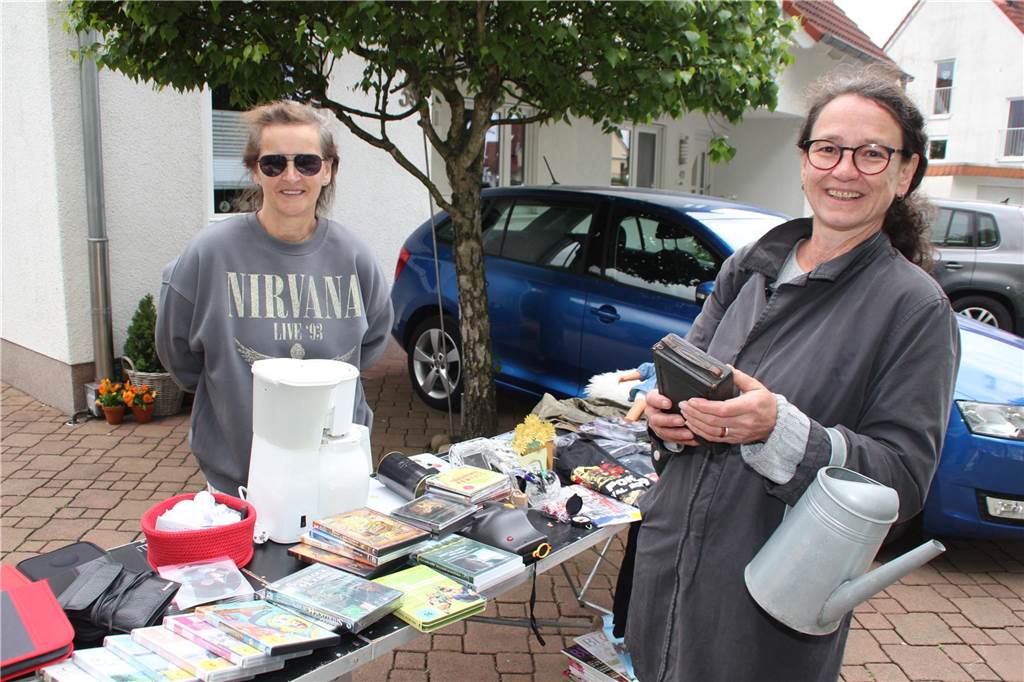 Beim erstmals ausgerichteten Quartiersflohmarkt in Lünen-Süd gab es am Sonntag (4. Mai) eine Vielzahl an Angeboten und stets faire Preise.