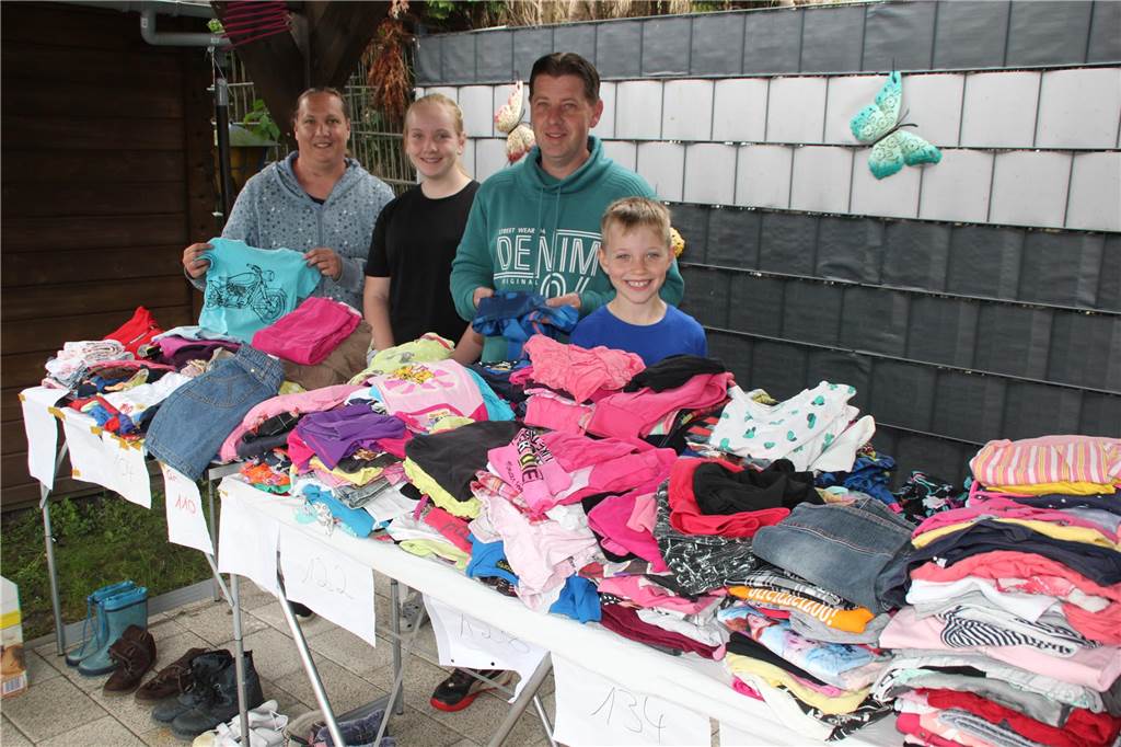 Beim erstmals ausgerichteten Quartiersflohmarkt in Lünen-Süd gab es am Sonntag (4. Mai) eine Vielzahl an Angeboten und stets faire Preise.