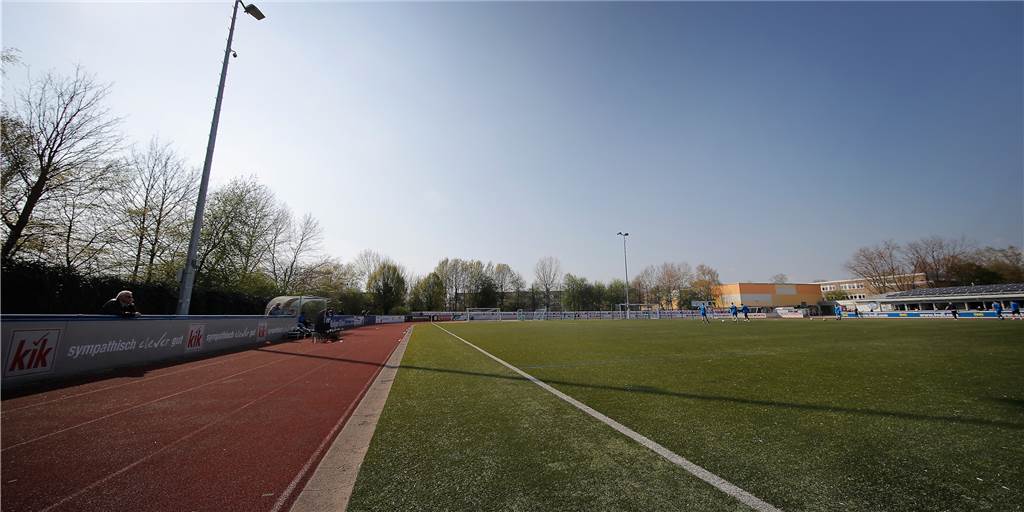 Jugendspieler stirbt: Fußballer helfen – Experte spricht von Zerstörung, die fassungslos macht Beim FC Brünninghausen herrscht große Trauer.