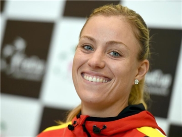 Beim Fed Cup soll Angelique Kerber mit Siegen ihre Teamkolleginnen mitreißen. Foto: Hendrik Schmidt
