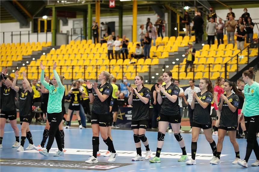 Minuskulisse in der Champions League: Das ist ein Trauerspiel von den BVB-Fans Beim grandiosen BVB-Sieg in der Champions League war auf den Rängen sehr wenig los.
