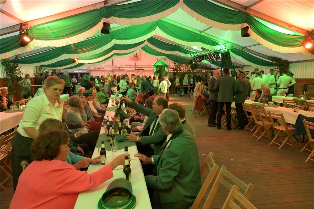 Beim Königsball des Schützenvereins Ondrup-Westerfelde am Samstagabend (18. Mai) war einiges los.