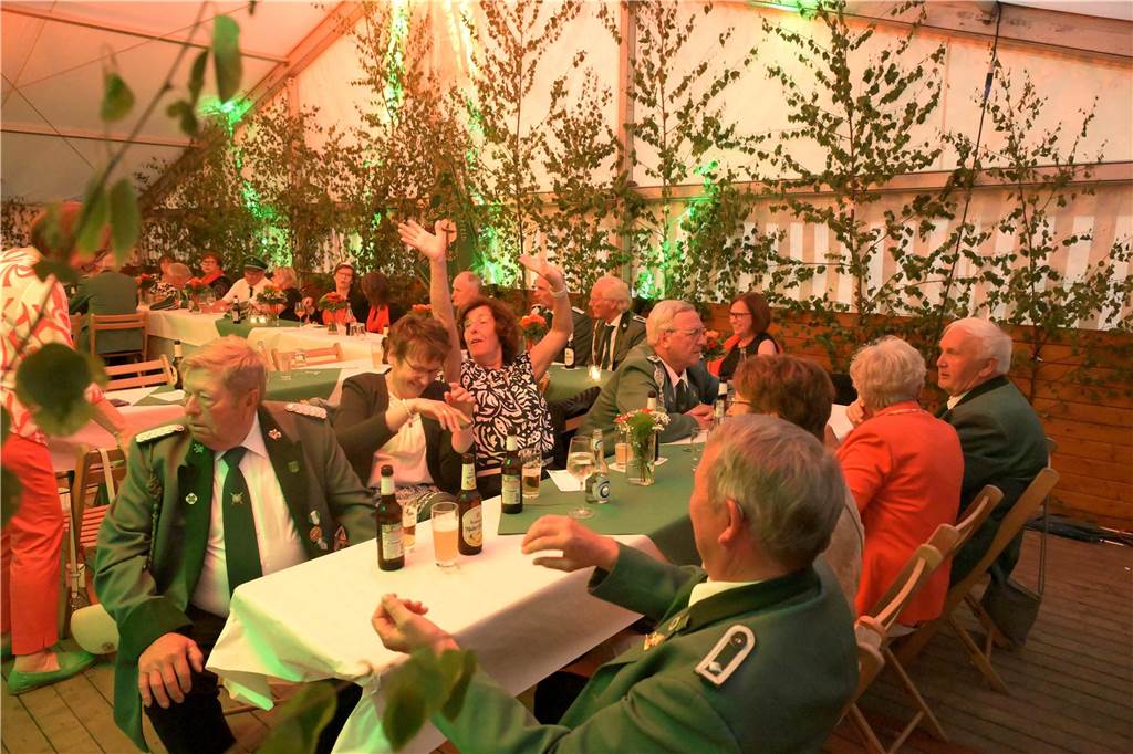 Beim Königsball des Schützenvereins Ondrup-Westerfelde am Samstagabend (18. Mai) war einiges los.
