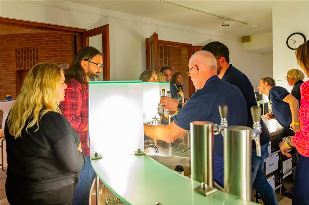 Beim Konzert der Lions heizten die Hafenrocker aus Selm dem Publikum ein. Die 400 Besucher hoffen auf eine Wiederholung.