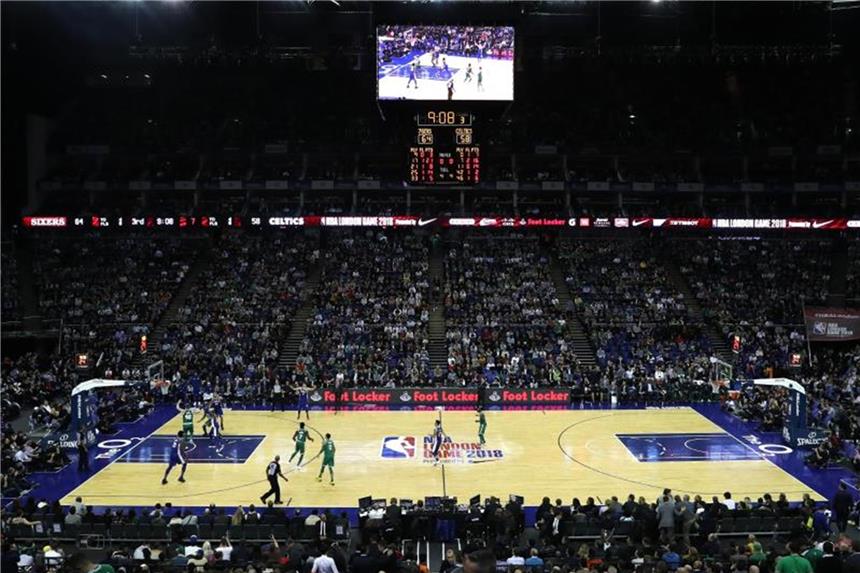NBA-Basketballer kommen 2019 zum neunten „NBA London Game“ Beim NBA London Game 2018 trafen die Philadelphia 76ers auf die Boston Celtics. Foto: Simon Cooper/PA Wire