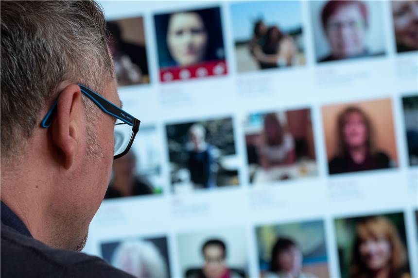 Kein Match mit Impfgegnern: Wie sich Corona aufs Online-Dating auswirkt Beim Online-Dating spielen der Impfstatus und auch der generelle Umgang mit Corona eine Rolle. Sowohl Geimpfte als auch Ungeimpfte haben in diesen Punkten Ansprüche.
