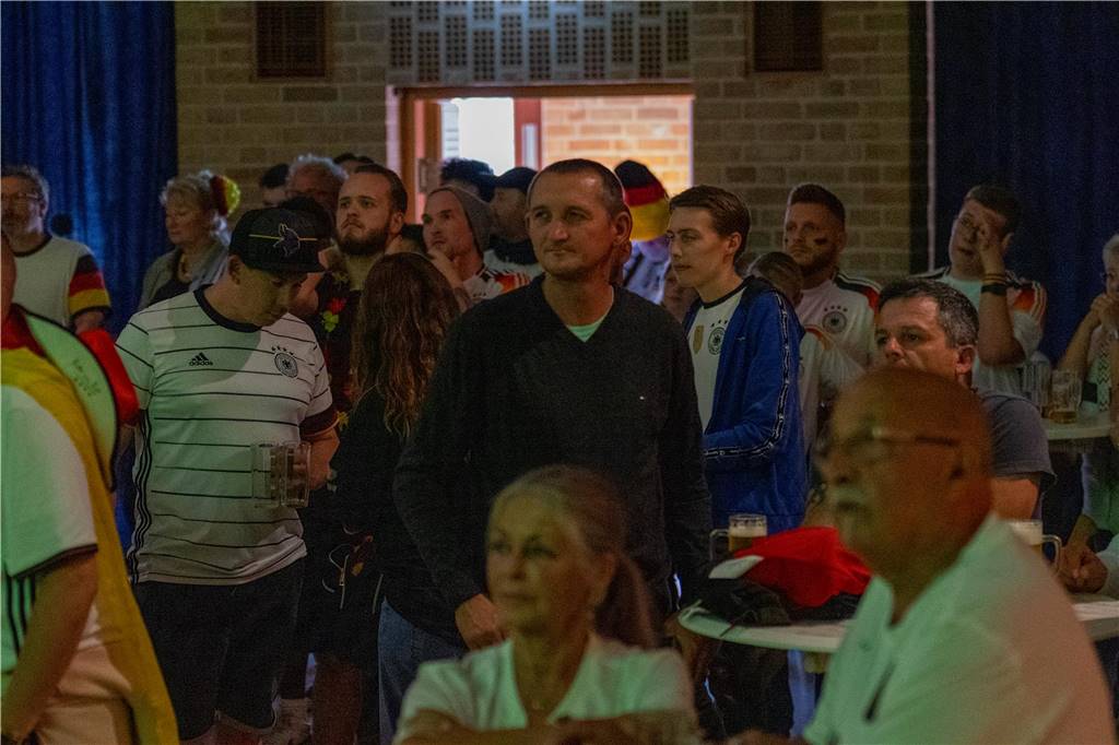Beim Public Viewing in Selm hofften die Fußball-Fans auf einen Sieg der deutschen Mannschaft.