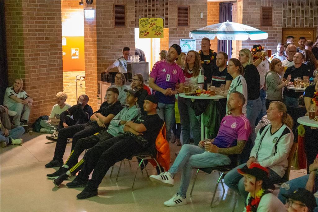 Beim Public Viewing in Selm hofften die Fußball-Fans auf einen Sieg der deutschen Mannschaft.
