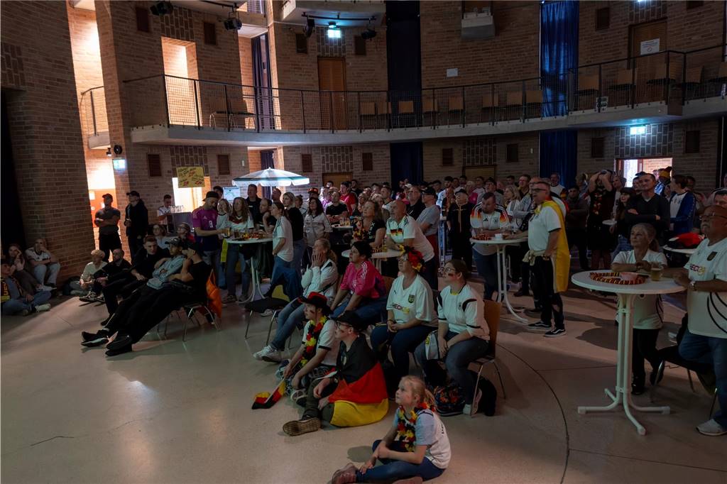 Beim Public Viewing in Selm hofften die Fußball-Fans auf einen Sieg der deutschen Mannschaft.