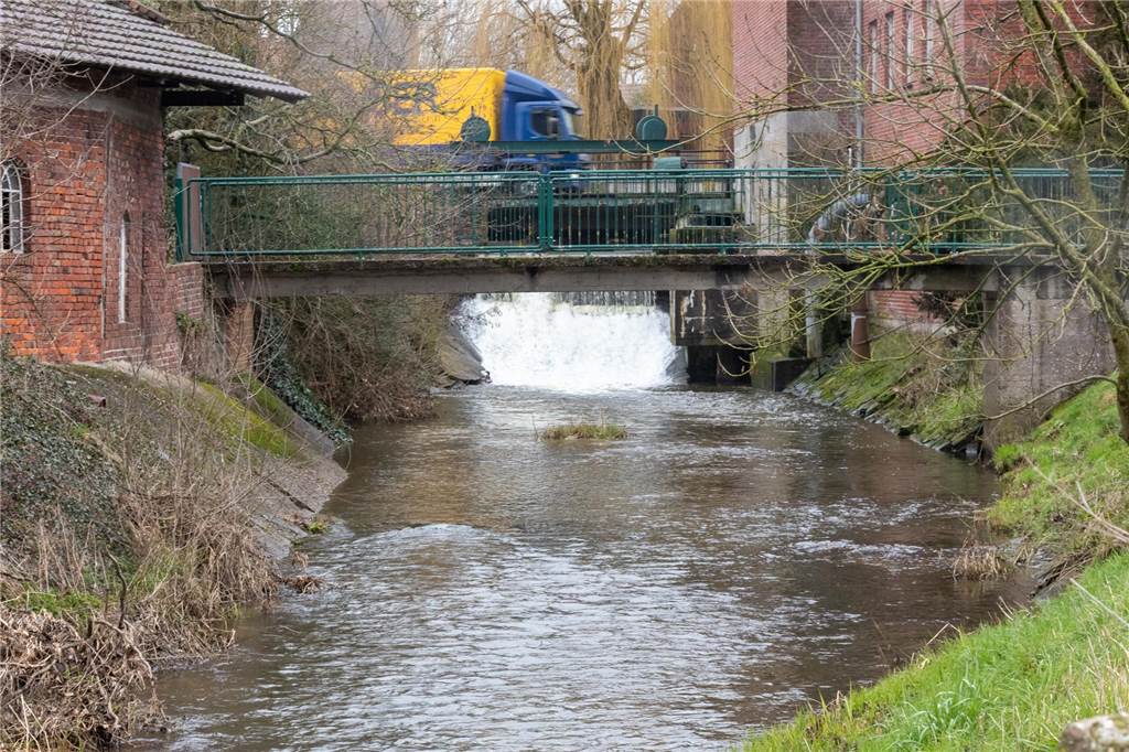 Schutz vor Jahrhunderthochwasser: Maßnahmen müssen gerade in Oeding wirken Beim sogenannten Jahrhunderthochwasser wäre vor allem der Kernbereich von Oeding betroffen. Ein Fokus bei möglichen präventiven Maßnahmen liegt entsprechend im Bereich der Mühle.