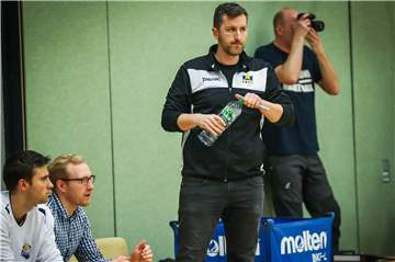 Beim TVE Barop ist Dariusz Domanski als Trainer eine sichere Bank.