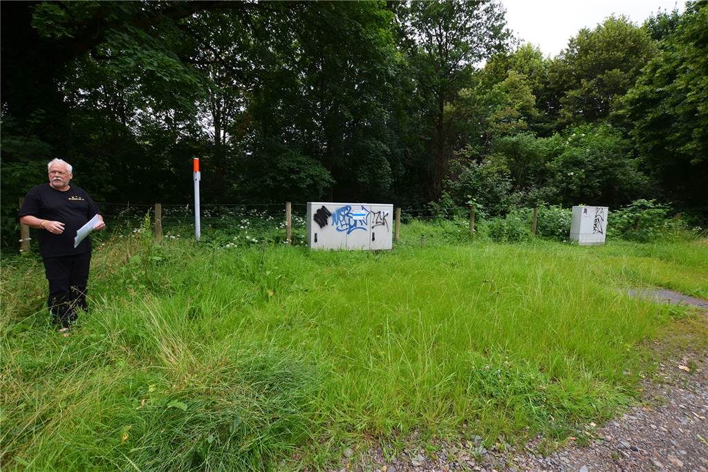 Zoff ums Gaudium: Rettet ein neuer Organisator das Fest? Beim Vor-Ort-Termin am Donnerstag (17.6.) ging es um den künftigen Standort der Sanitäranlagen bei Großveranstaltungen. Einmal mehr klafften Pläne des Grünflächenamtes und der Wunsch des Ex-Gaudium-Chefs auseinander.
