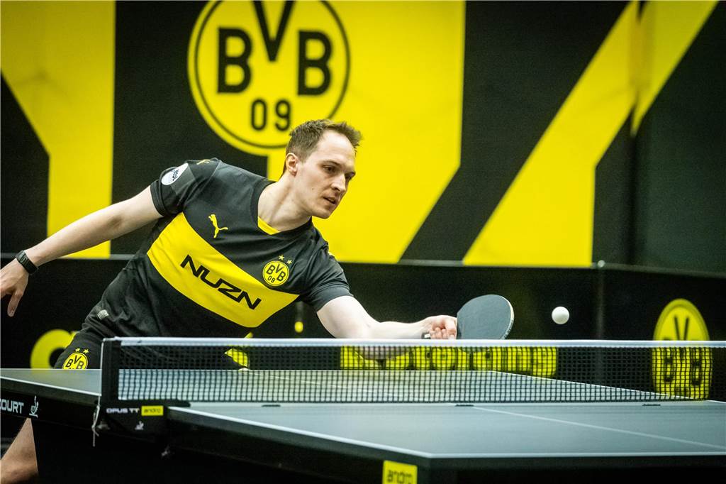 Bekannte BVB-Gesichter wie Hans-Joachim Watzke, Carsten Cramer und Reinhold Lunow besuchte das Bundesliga-Spiel Borussia Dortmunds gegen Tischtennis-Legende Timo Boll und Borussia Düsseldorf.