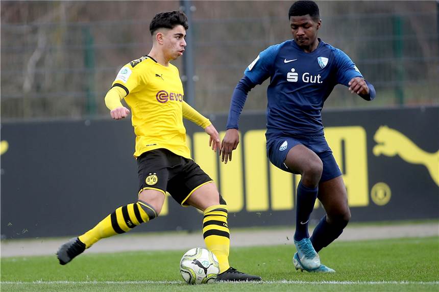 Ohne fünf Topspieler gewinnt BVB-U19 zum Auftakt in Oberhausen – Ein Spieler trifft dreimal Bekir El-Zein (l.) traf dreimal für den BVB.