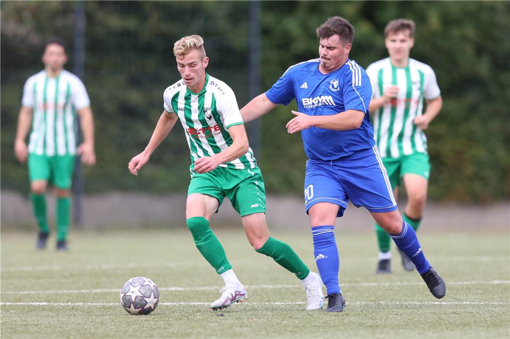 Rückkehr zu BW Alstedde: Ben Knappmann weckte auch Interesse von anderen Vereinen Ben Knappmann am Ball.