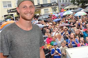 Benedikt Höwedes wurde 2014 als Weltmeister auf dem Halterner Marktplatz empfangen.