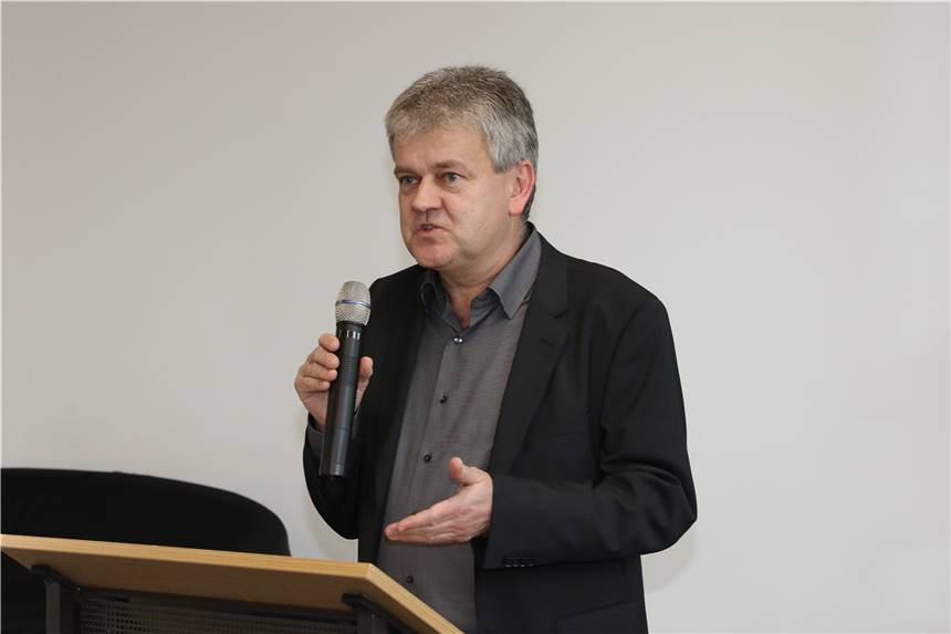 Öffentliche Gelder für Industriegebiets-Werbung? Grüne kritisieren Stadt scharf Benedikt Striepens ist Fraktionsvorsitzender der Grünen in Werne.