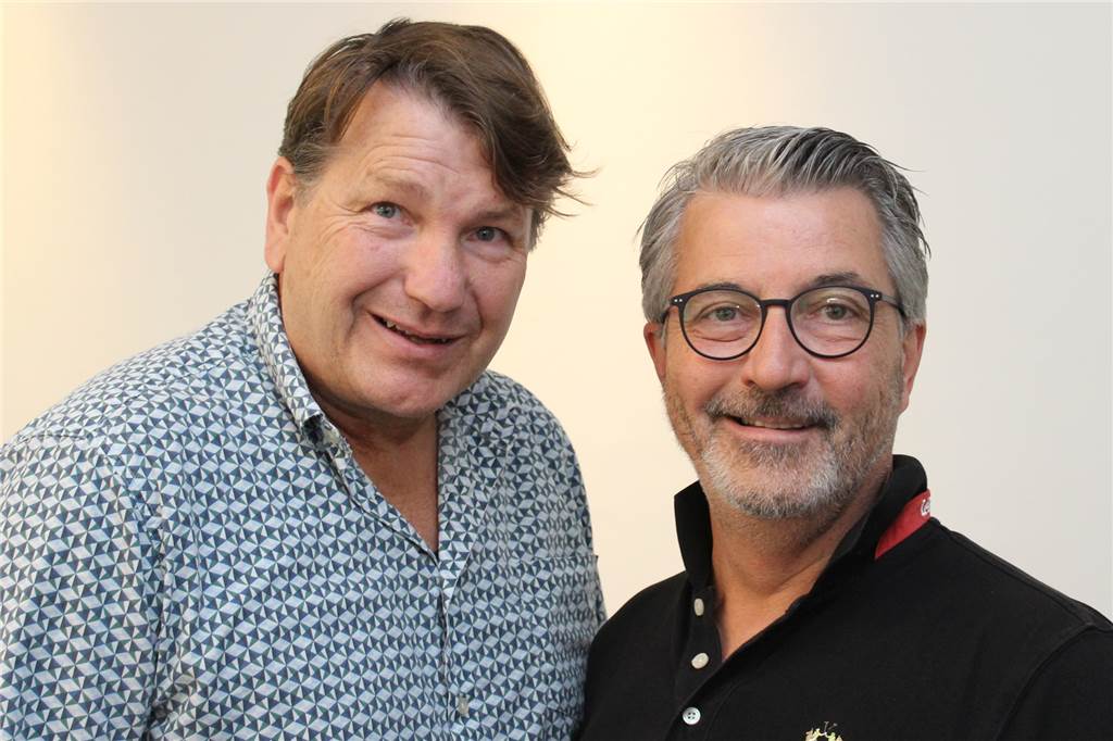 Radio Ruhrpott auf Tour: Erst zwei Shows in Unna ausverkauft, nun in Berlin Bernd Böhne (links) und Michael Kloßek sind die Macher von "Radio Ruhrpott".