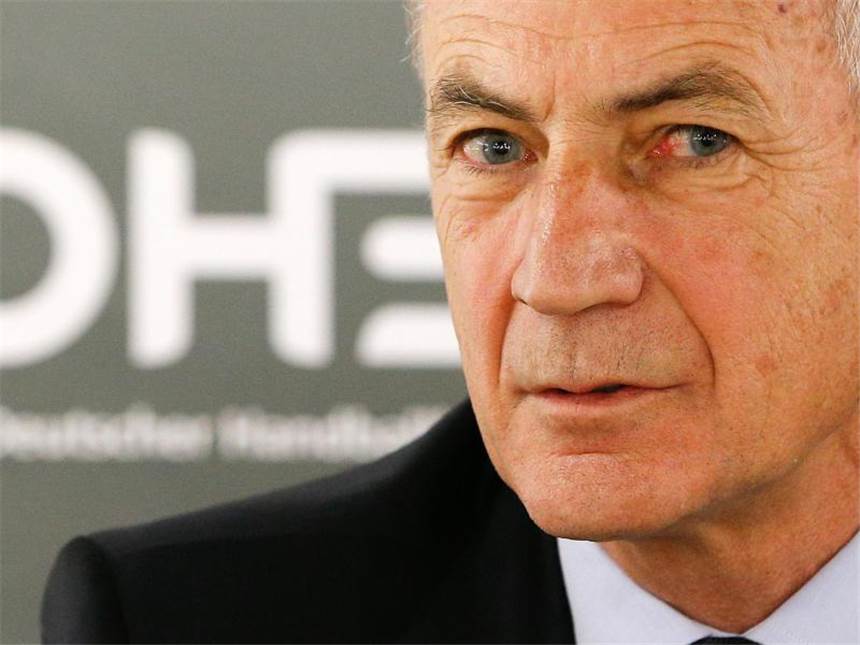 Weiter Rechtsstreit um Abstellung von Nationalspielern Bernhard Bauer geht gegen die Abstellungspflicht für Nationalspieler vor. Foto: Axel Heimken