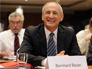 Bernhard Bauer wird auf dem Bundestag des DHB in Düsseldorf zum Präsidenten gewählt. Foto: Marius Becker