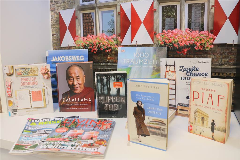 Humorvoll, blutrünstig, nachdenklich: Expertinnen geben Buchtipps für Weihnachten Besonders beliebt sind seit der Krise auch Bücher rund um die Themen Ordnung, Upcycling und Do it yourself. Mehr als 45.000 Medien kann man in der Stadtbücherei Werne ausleihen - darunter auch Zeitschriften.