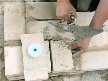 Besonders deutlich ist der Rückgang der Ausbildungsquote bei den Kleinstbetrieben im Handwerk mit bis zu fünf Mitarbeitern zu spüren. Foto: Waltraud Grubitzsch/dpa-Zentralbild