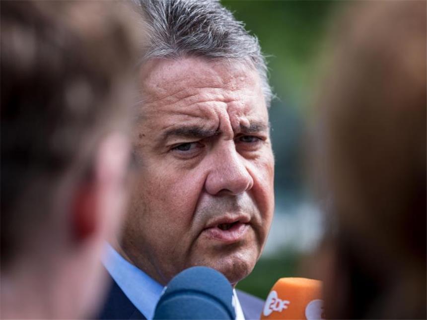 Gabriel rät von Reisen in die Türkei ab Besonders Journalisten könnten schnell in Verdacht geraten, Gegner der Türkei zu sein, so Gabriel. Foto: Peter Steffen